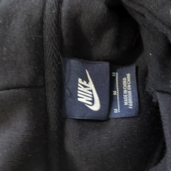 Nike Sportswear Heritage Logo Hoodie - Black Red White - Size Medium Mens - Picture 4 of 4